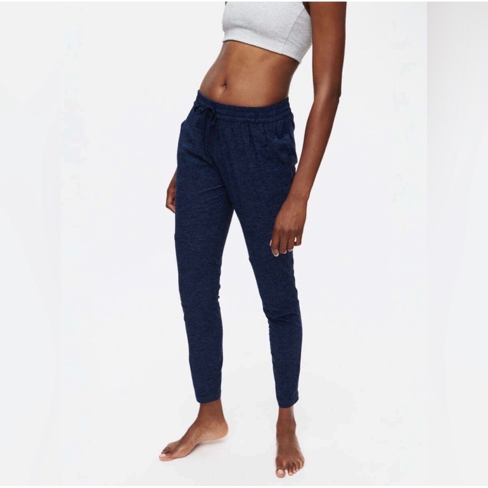 Outdoor Voices CloudKnit Jogger Sweatpants Navy Size S